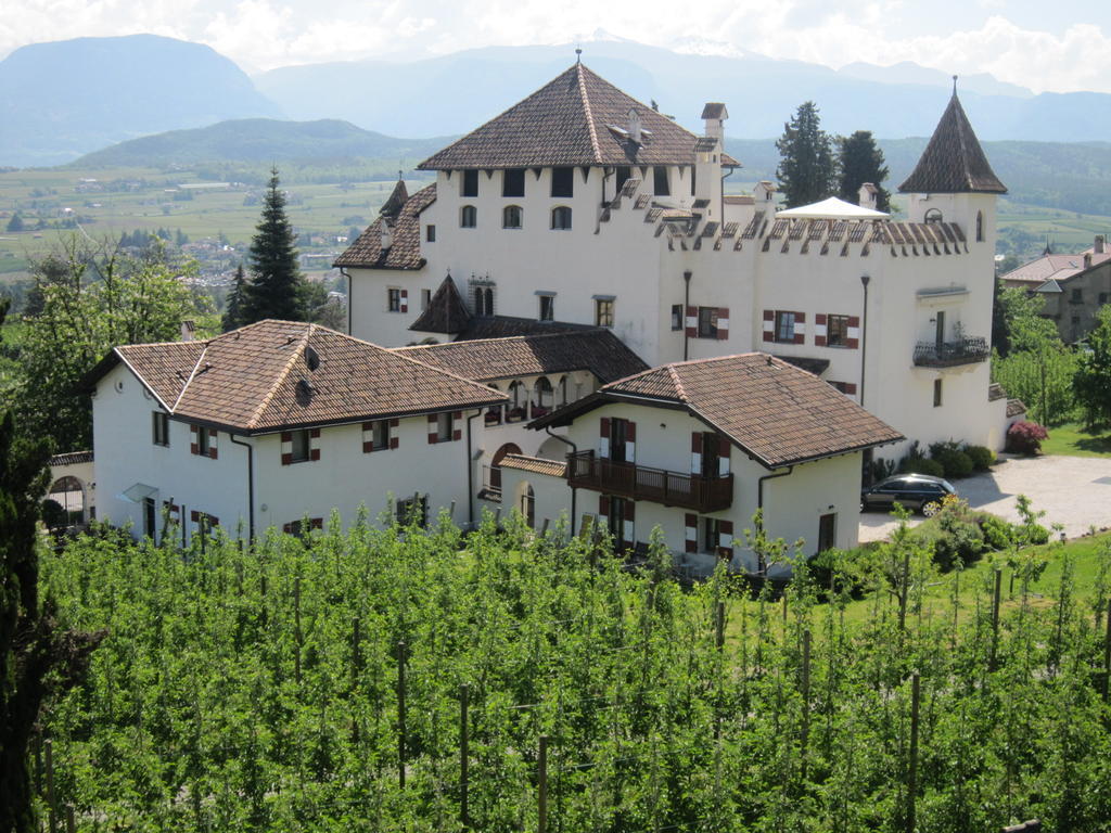 Apartments Schloss Paschbach Appiano Sulla Strada Del Vino Zewnętrze zdjęcie
