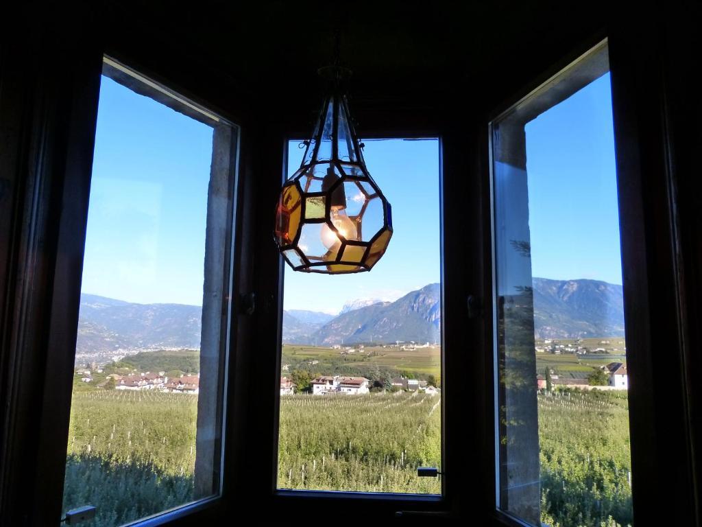 Apartments Schloss Paschbach Appiano Sulla Strada Del Vino Zewnętrze zdjęcie