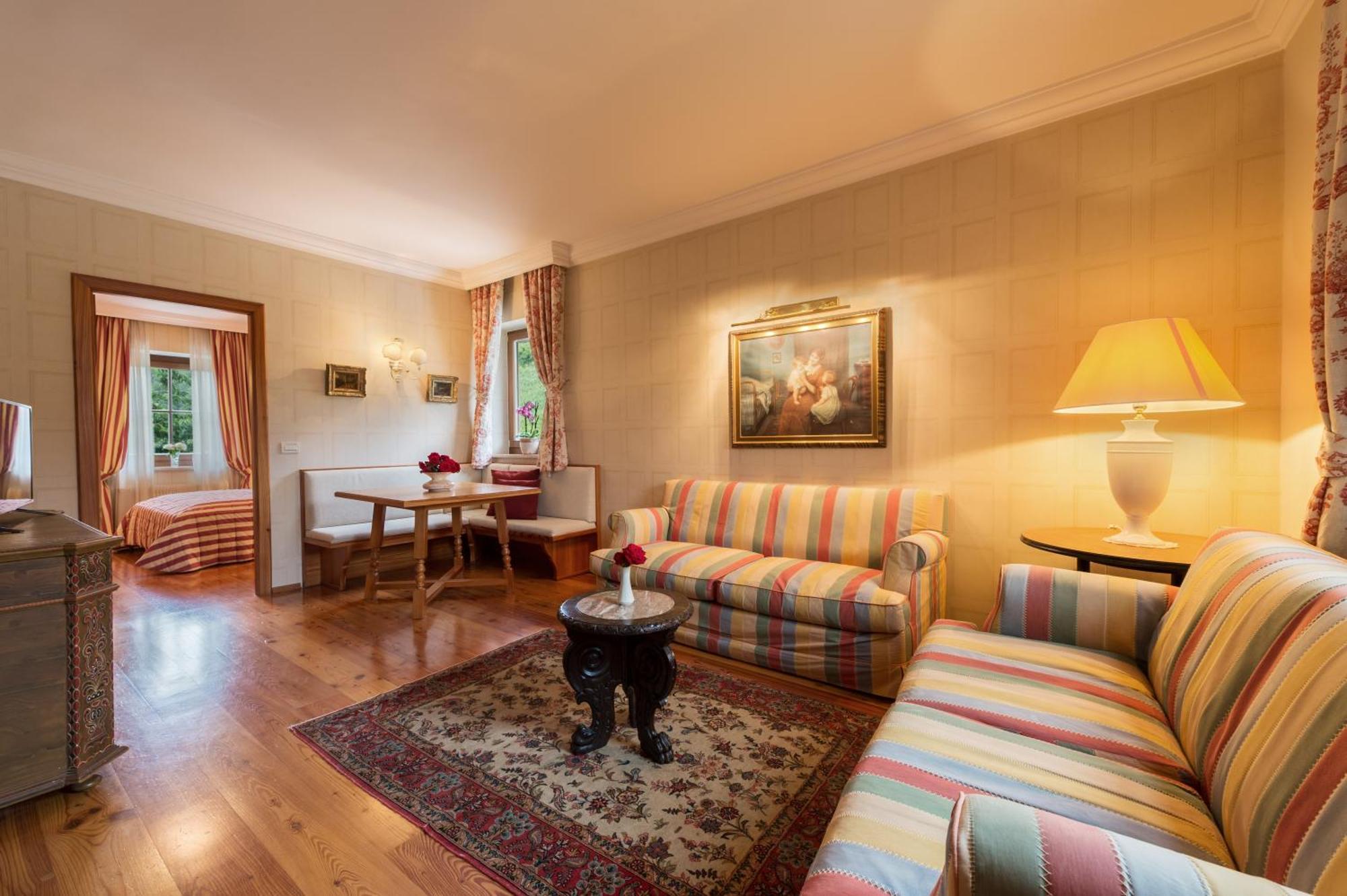 Apartments Schloss Paschbach Appiano Sulla Strada Del Vino Zewnętrze zdjęcie
