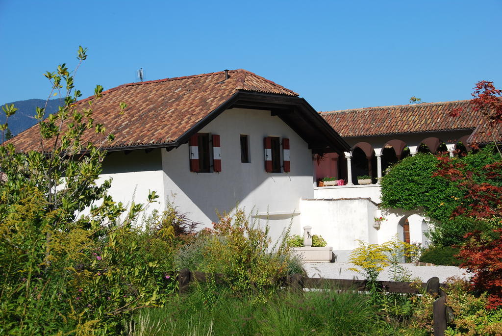 Apartments Schloss Paschbach Appiano Sulla Strada Del Vino Pokój zdjęcie