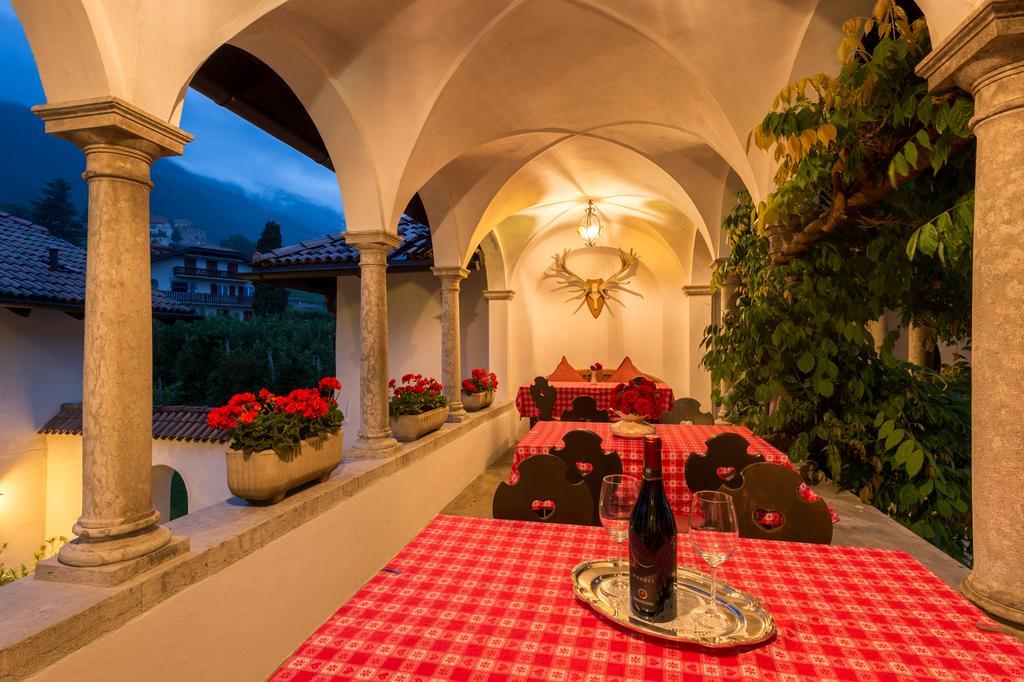 Apartments Schloss Paschbach Appiano Sulla Strada Del Vino Zewnętrze zdjęcie