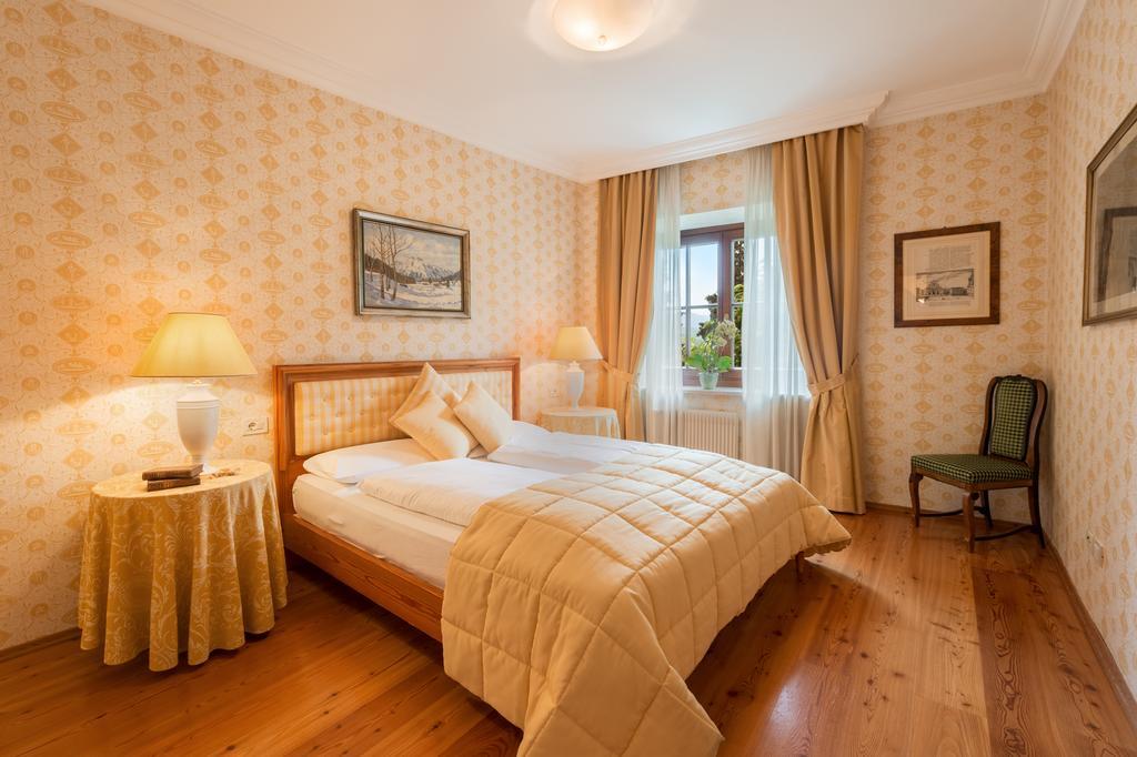 Apartments Schloss Paschbach Appiano Sulla Strada Del Vino Zewnętrze zdjęcie